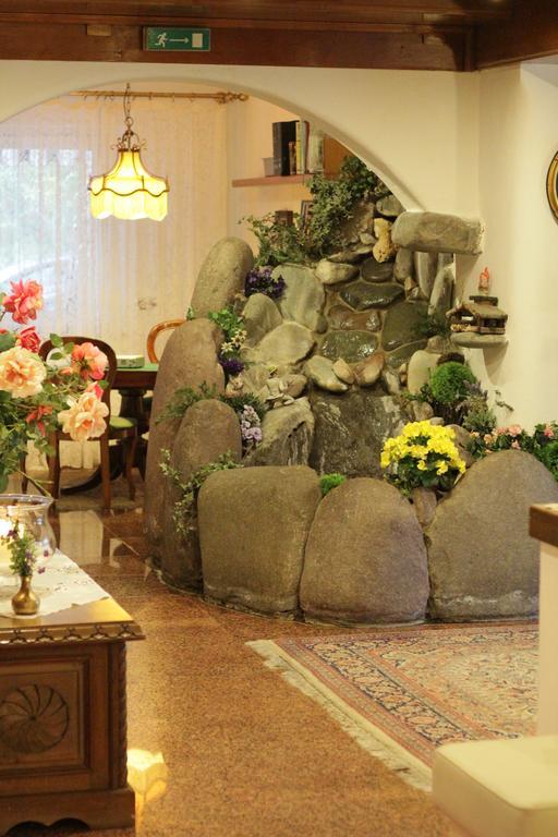 Hotel Waldhof Cornaiano Eksteriør billede